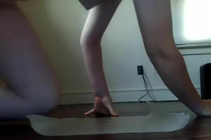 Foot Long Porn - Releasing a foot-long poop on cam