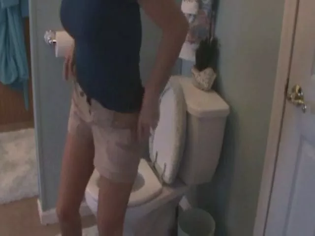 Taking A Nice Big Shit On The Toilet